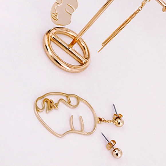 CLEARANCE❗️ handmade earrings🌸 - Picture 1 of 4